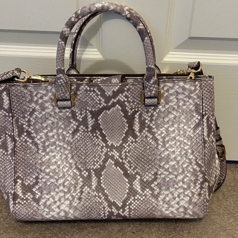 Michael Kors Gray Snakeskin-Print Women’s Satchel Shoulder Bag - Picture 6 of 9